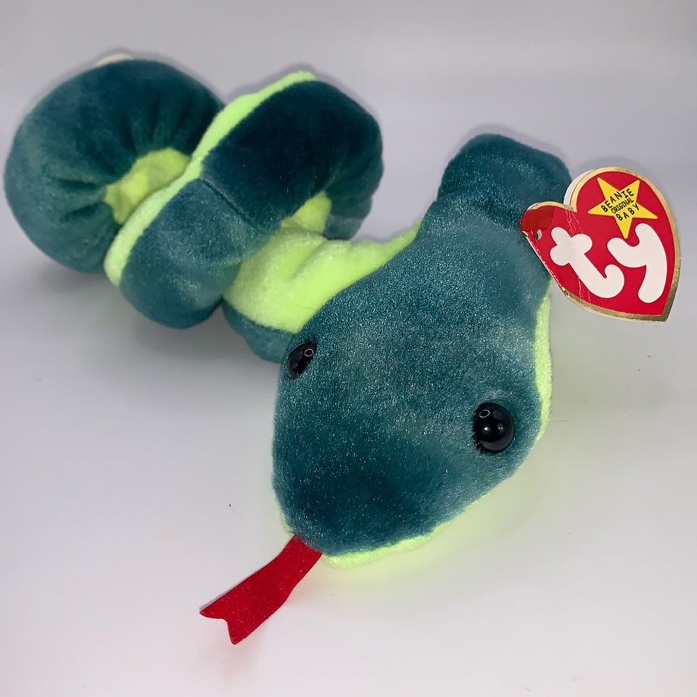 Ty Beanie Baby "Hissy” Snake